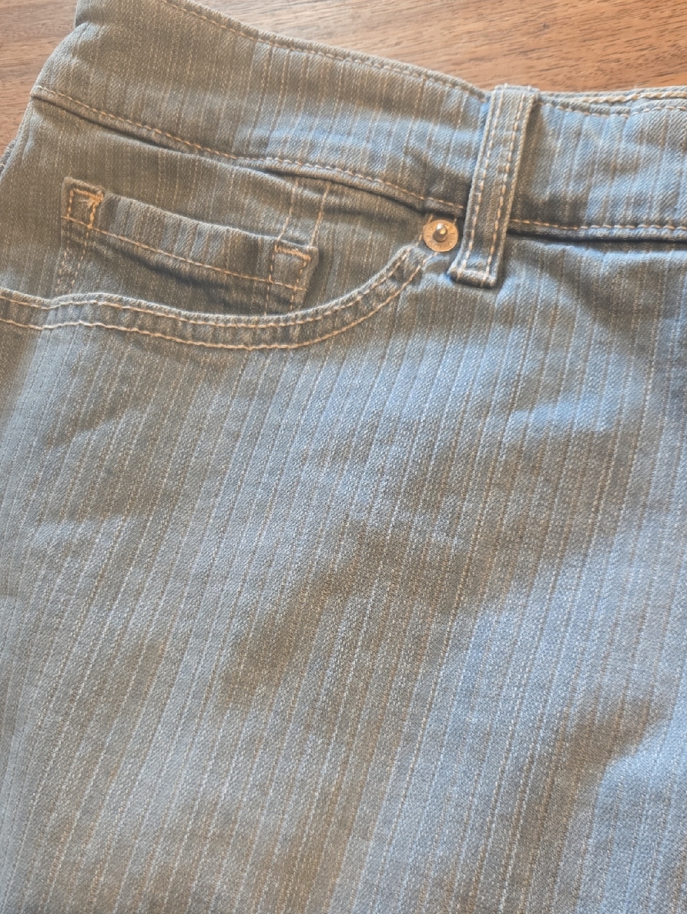 New Torrid Denim Skirt - Picture 3 of 4